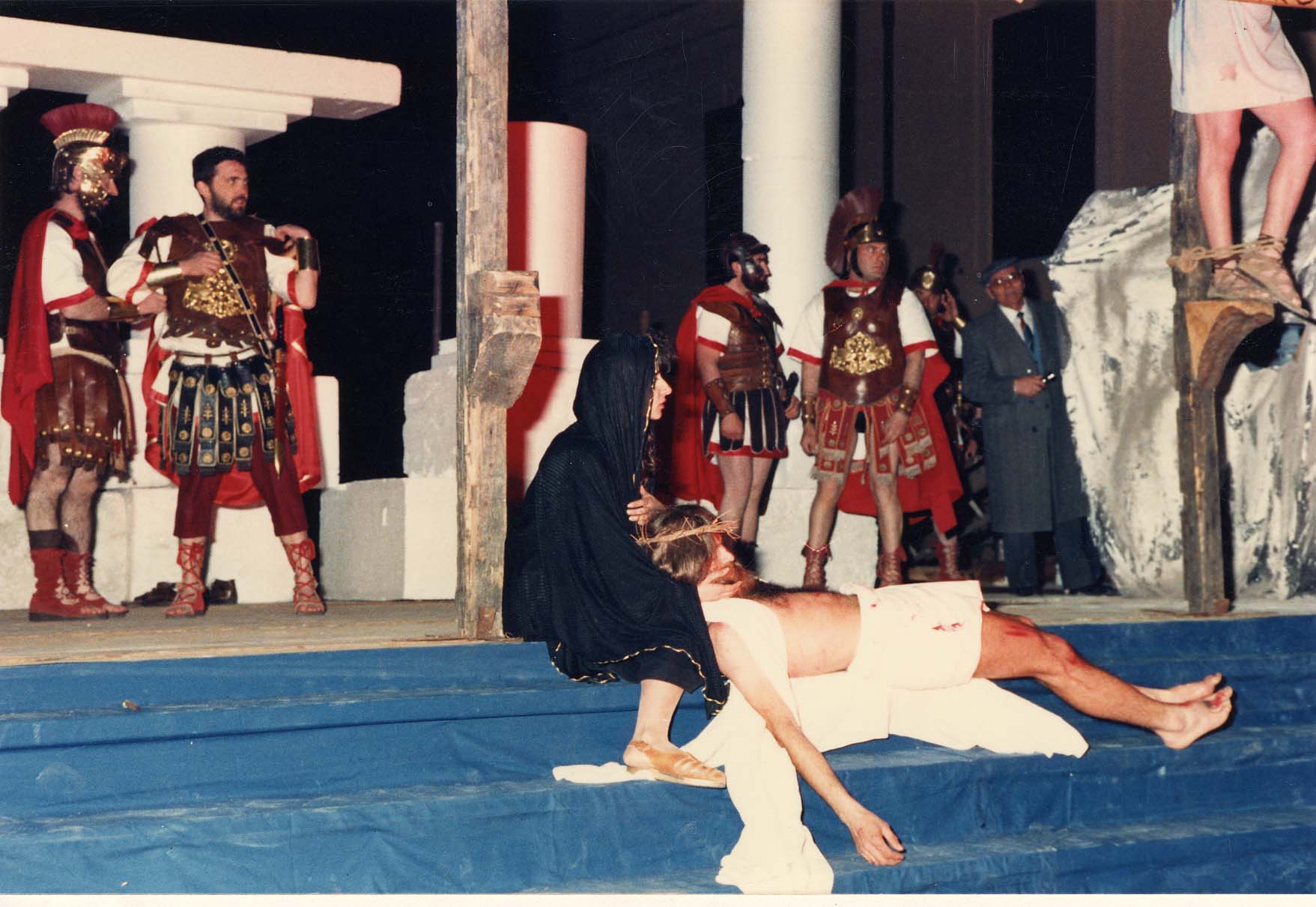 1989